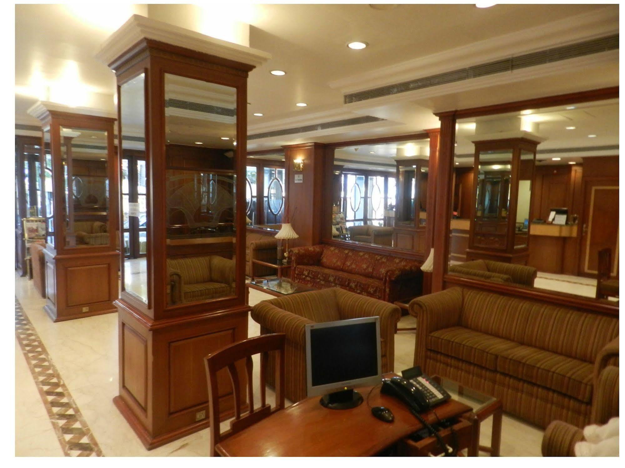 Citizen Hotel Mumbai Exterior foto