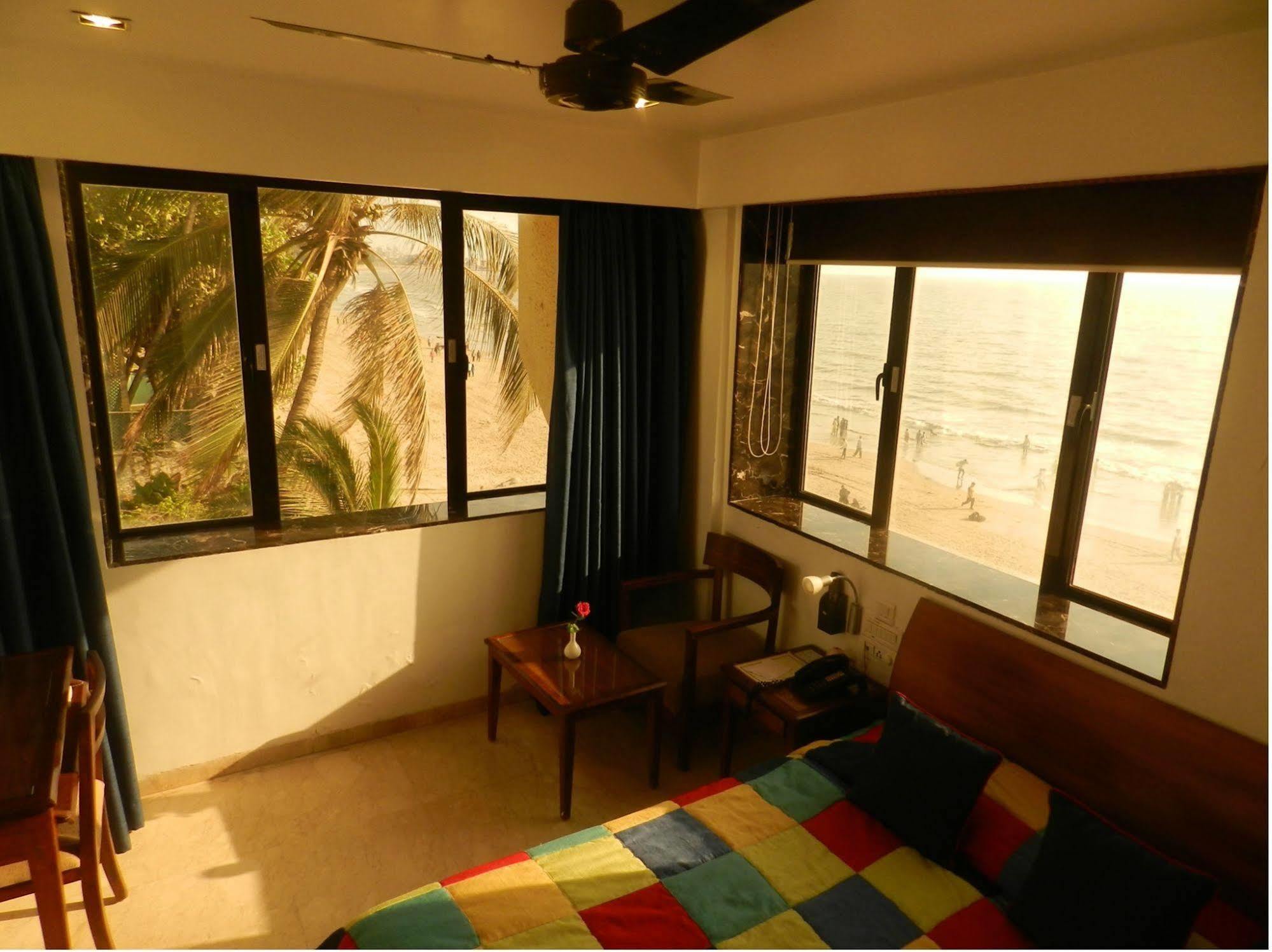 Citizen Hotel Mumbai Exterior foto